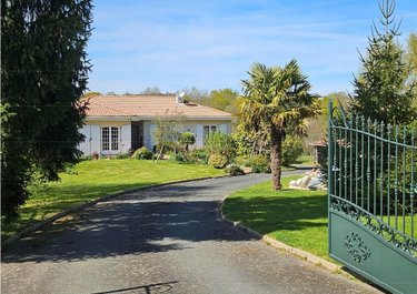 Maison a vendre Mouilleron-le-Captif 85000 Vendée 7 pièces 449500 euros