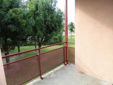Location appartement Dagneux 01120 Ain 69 m2 3 pièces 827 euros