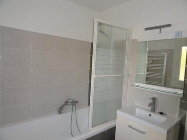 Location appartement Dagneux 01120 Ain 69 m2 3 pièces 827 euros