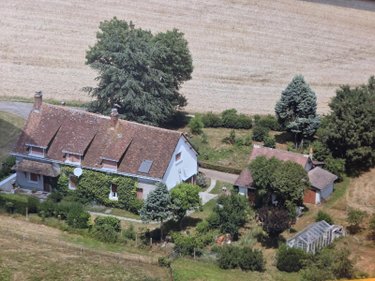 propriete a vendre Neuillé-le-Lierre 37380 Indre-et-Loire 209 m2 11 pièces 322400 euros