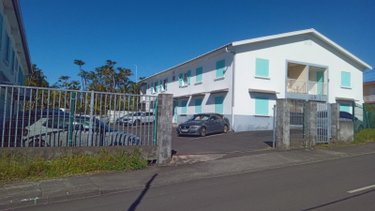 Immeuble a vendre Saint-André 97440 Réunion 1080 m2  1724000 euros