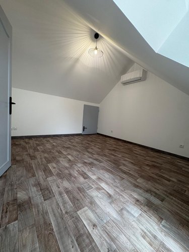 Location maison Meung-sur-Loire 45130 Loiret 99 m2 4 pièces 950 euros