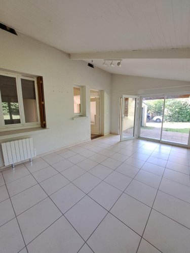 Maison a vendre La Salvetat-Peyralès 12440 Aveyron 101 m2 3 pièces 162750 euros