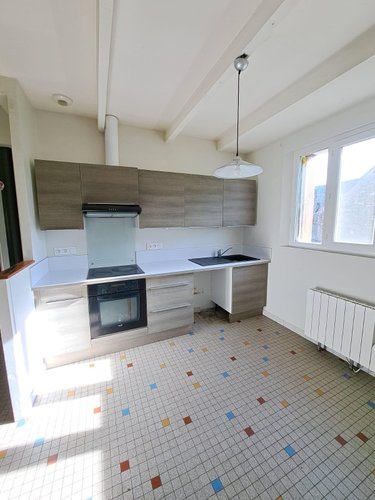 Maison a vendre La Salvetat-Peyralès 12440 Aveyron 101 m2 3 pièces 162750 euros