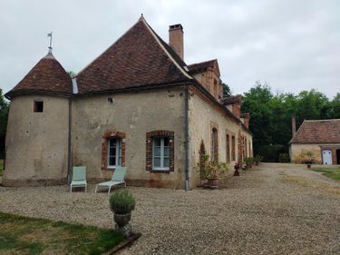 propriete a vendre Charny-Orée-de-Puisaye 89120 Yonne 300 m2 9 pièces 850000 euros