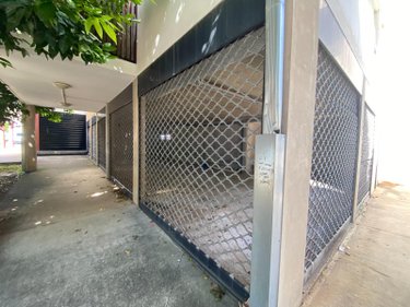 Fonds et murs commerciaux a vendre Sainte-Marie 97438 Réunion  181500 euros
