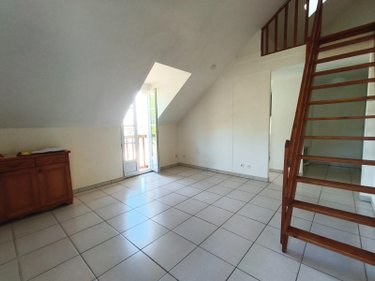 Location appartement Ivry-la-Bataille 27540 Eure 30 m2 2 pièces 420 euros