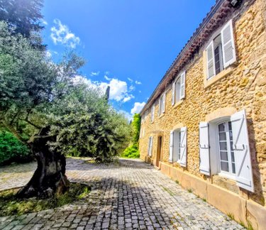 propriete viticole a vendre 83 Var 775 m2  10045000 euros