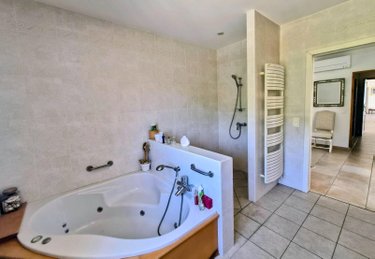 propriete a vendre Le Lavandou 83980 Var 240 m2 8 pièces 3150000 euros