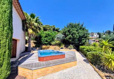 propriete a vendre Le Lavandou 83980 Var 240 m2 8 pièces 3150000 euros