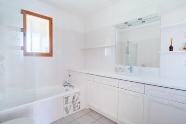 Maison a vendre Vidauban 83550 Var 150 m2 7 pièces 580000 euros