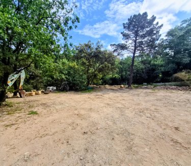 Terrain a batir a vendre Vidauban 83550 Var 1300 m2  185500 euros