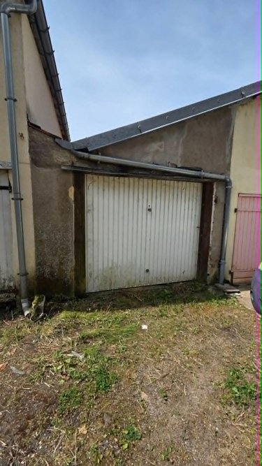 Immeuble a vendre Fayl-Billot 52500 Haute-Marne 140 m2  40000 euros