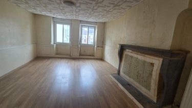 Immeuble a vendre Fayl-Billot 52500 Haute-Marne 140 m2  40000 euros