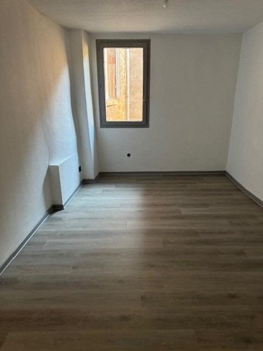 Location appartement Cluny 71250 Saône-et-Loire 81 m2 4 pièces 670 euros
