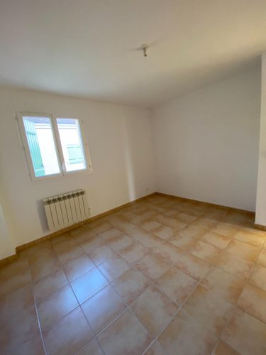 Location maison Ézy-sur-Eure 27530 Eure 87 m2 5 pièces 907 euros