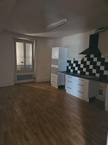 Immeuble a vendre Puiseaux 45390 Loiret 225 m2  126600 euros