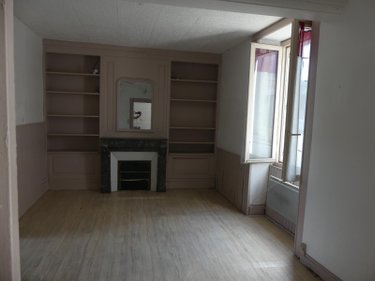 Immeuble a vendre Puiseaux 45390 Loiret 225 m2  126600 euros