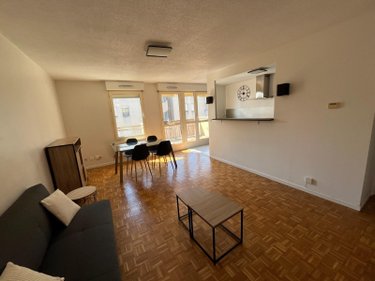 Location appartement Oullins Pierre Bénite 69600 Rhône 69 m2 3 pièces 1200 euros