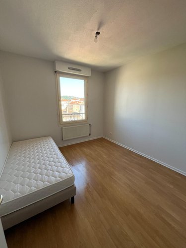 Location appartement Oullins Pierre Bénite 69600 Rhône 69 m2 3 pièces 1200 euros