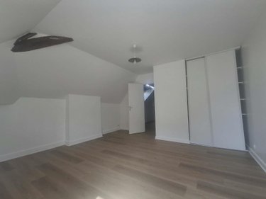 Location appartement Givry 71640 Saône-et-Loire 41 m2 2 pièces 585 euros