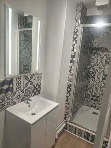 Location appartement Givry 71640 Saône-et-Loire 41 m2 2 pièces 585 euros