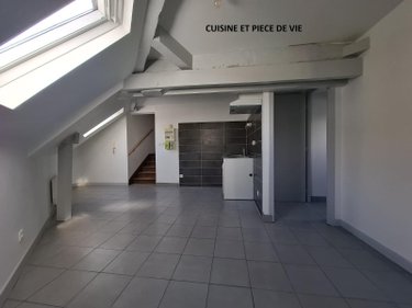 Location appartement Laval 53000 Mayenne 38 m2 2 pièces 580 euros