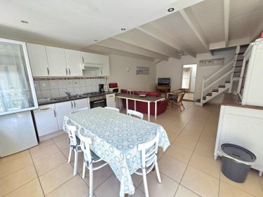 propriete a vendre Plouvien 29860 Finistère 204 m2 9 pièces 447200 euros