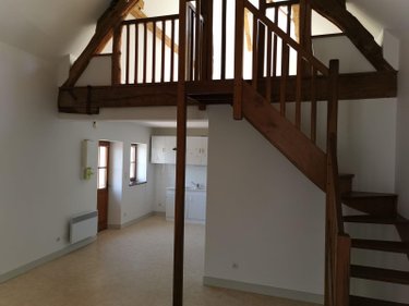 Location maison Suèvres 41500 Loir-et-Cher 40 m2 2 pièces 400 euros