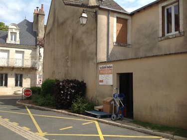 Immeuble a vendre Saint-Gaultier 36800 Indre 112 m2  74200 euros