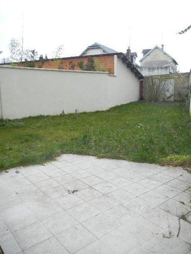 Location maison Soissons 02200 Aisne 127 m2 10 pièces 869 euros