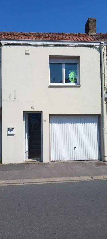 Location appartement Warhem 59380 Nord 28 m2 2 pièces 420 euros