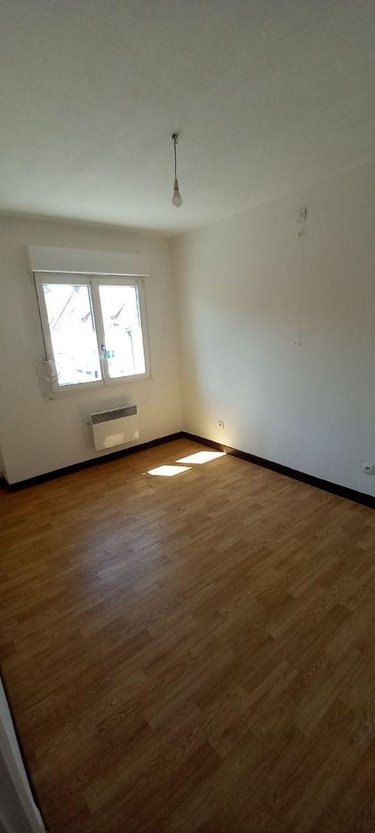 Location appartement Warhem 59380 Nord 28 m2 2 pièces 420 euros