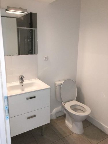 Location appartement Saint-André-les-Vergers 10120 Aube 30 m2 2 pièces 405 euros