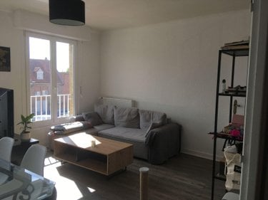 Location appartement Bergues 59380 Nord 75 m2 4 pièces 740 euros