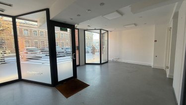 Location fonds et murs commerciaux Hazebrouck 59190 Nord 60 m2  958 euros