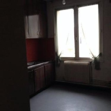 Appartement a vendre Saint-Amand-Montrond 18200 Cher 140 m2 5 pièces 95400 euros
