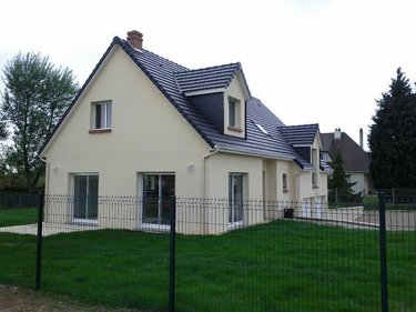 Location maison Mesnil-Raoul 76520 Seine-Maritime 135 m2 6 pièces 1285 euros
