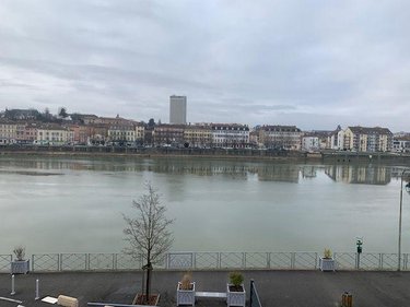 Location appartement Saint-Laurent-sur-Saône 01750 Ain 58 m2 3 pièces 650 euros