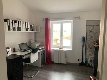 Location appartement Saint-Laurent-sur-Saône 01750 Ain 58 m2 3 pièces 650 euros