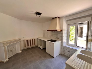 Location maison Faverolles-et-Coëmy 51170 Marne 80 m2 4 pièces 650 euros