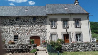 Maison a vendre Lavigerie 15300 Cantal 108 m2  315000 euros