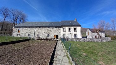 Maison a vendre Lavigerie 15300 Cantal 108 m2  315000 euros