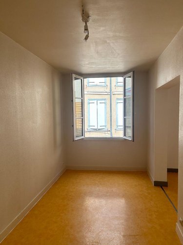 Location appartement Bar-sur-Seine 10110 Aube 38 m2  360 euros