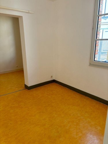 Location appartement Bar-sur-Seine 10110 Aube 38 m2  360 euros