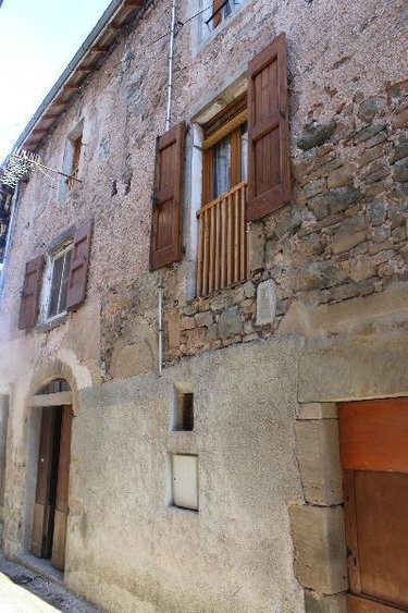 Maison a vendre Saint-Félix-de-Sorgues 12400 Aveyron 120 m2 5 pièces 64000 euros