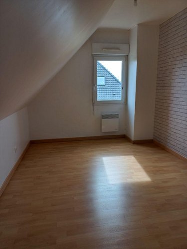 Location maison Caëstre 59190 Nord 80 m2 4 pièces 890 euros