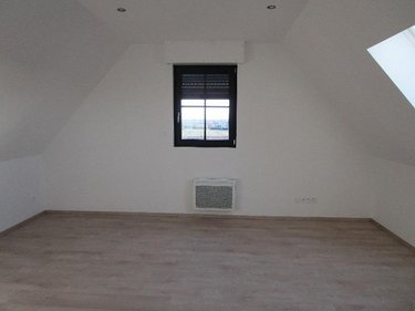 Location maison Steenvoorde 59114 Nord 115 m2 5 pièces 1022 euros