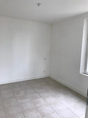 Location appartement Saint-André-les-Vergers 10120 Aube 55 m2 3 pièces 650 euros
