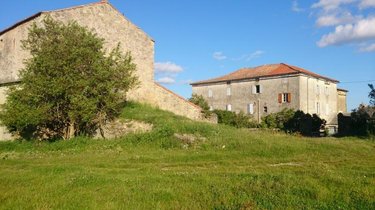 propriete a vendre Saint-Affrique 12400 Aveyron 600 m2 14 pièces 300000 euros